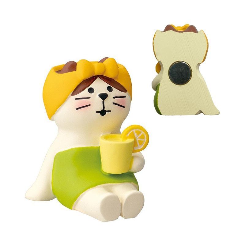 Japanese cat refrigerator sticker, grocery zakka cute bread coffee shop decoration gift miniature resin ornament