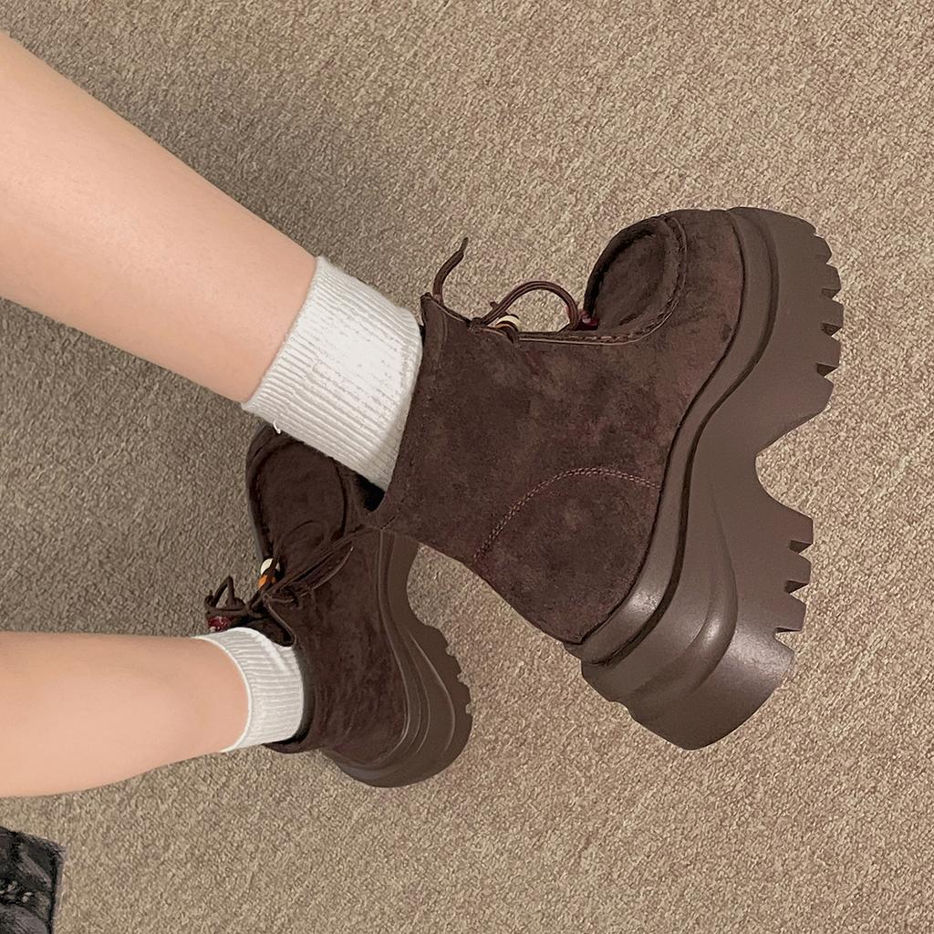 Botas Martin de plataforma alta de homem pequeno retrô marrom botas curtas Maillard de verão novo 2025 para mulher