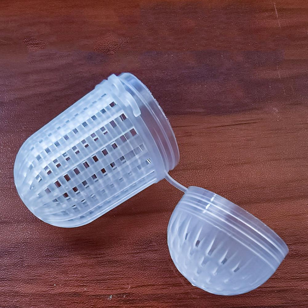 10pcs Fishing Baits Basket Feeder Luminous Carp Fishing Bait Cage Attract Fish Shrimp Earthworm Tackle Accessories Tool