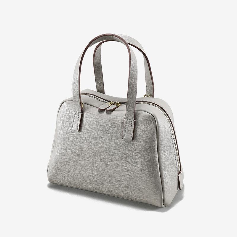 2025 New First-layer Cowhide Bobe Bag Commuter Versatile Large-capacity Messenger Bag Simple Retro Fashion Handbag