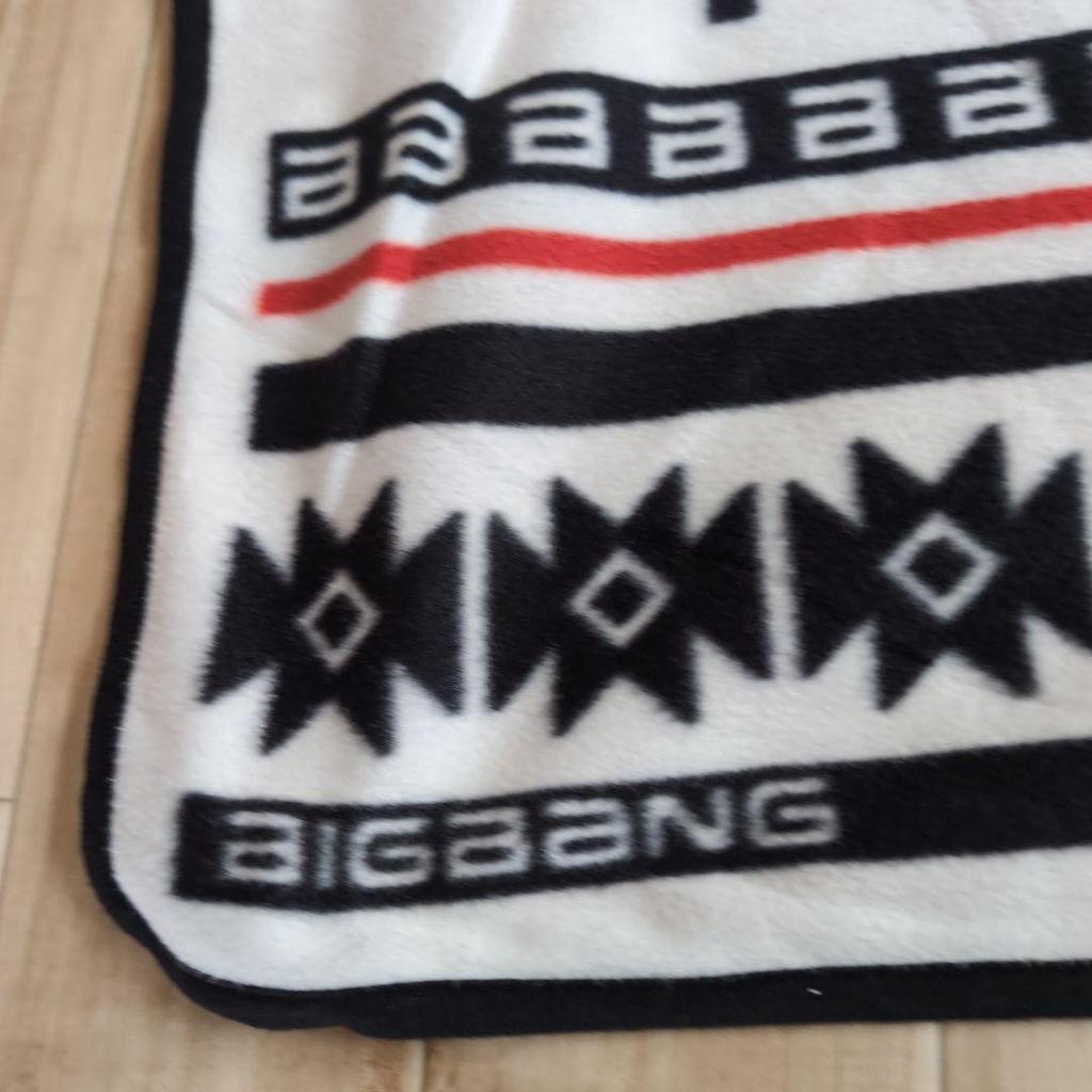 [USED] BIGBANG fleece blanket