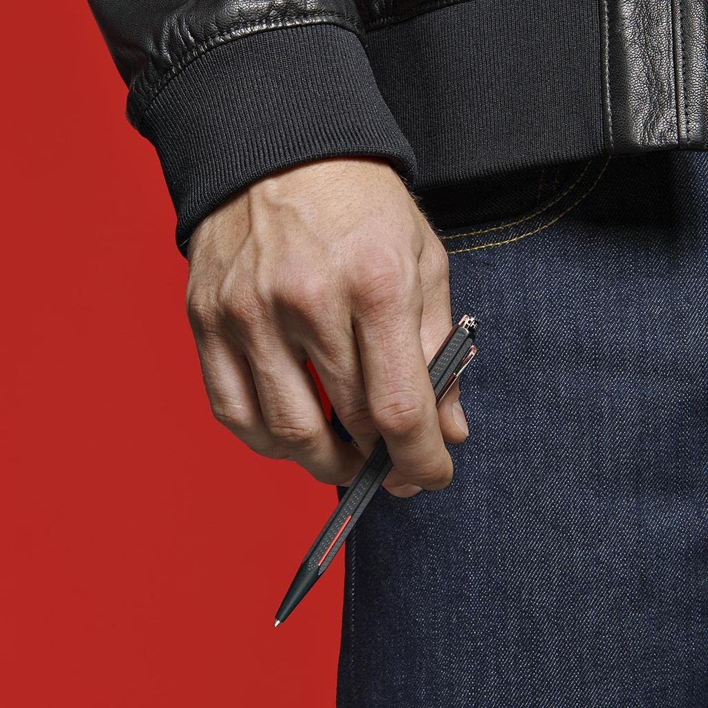 CARAN Ballpoint Pen Ecridor Racing Regular Import Product D'ACHE Oil-based 0890-009