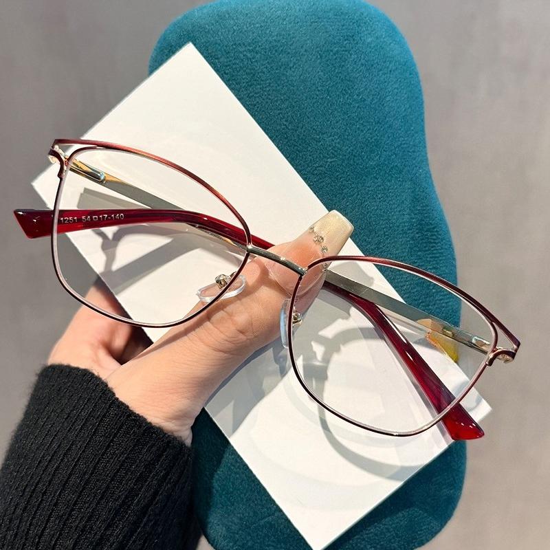 

New Metal Cat-Eye Anti-Blue Light Presbyopia Glasses Stylish Openwork High-Definition Reading Eyewear Unisex +1.0 To +4.0 1.0 красный