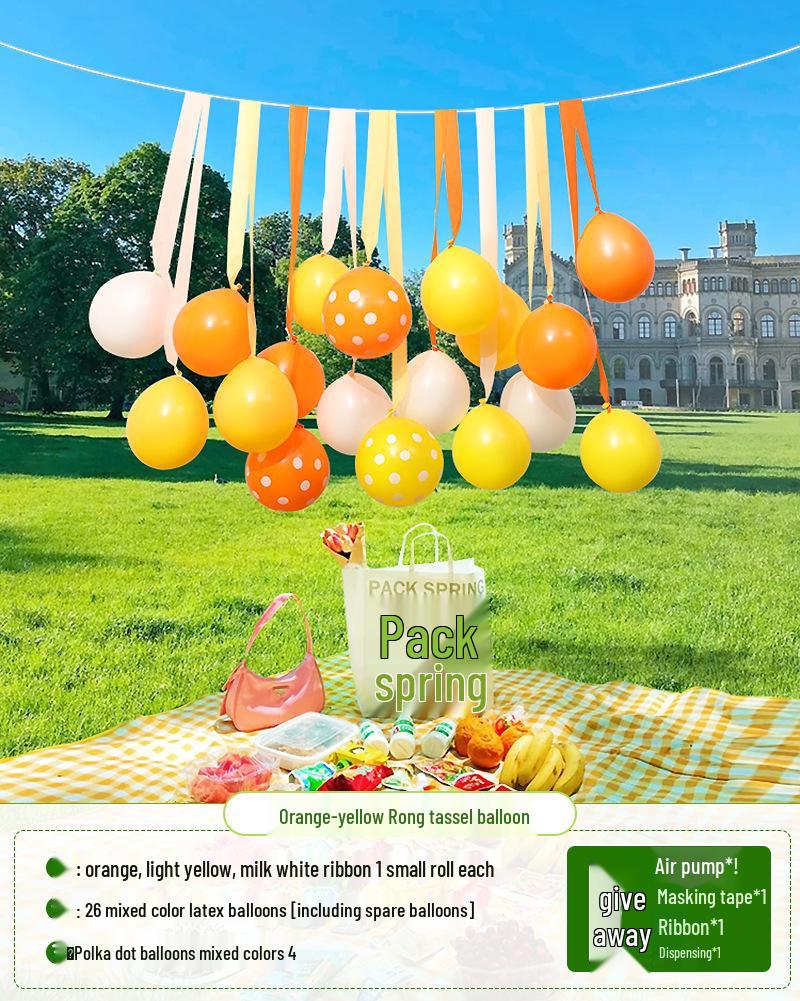 Barevné střapce z krepového papíru pro dekoraci dětské narozeninové oslavy