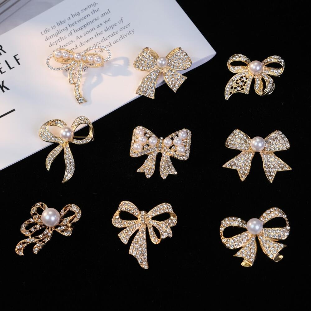 Brooch Scarf Buckle Alloy Diamond Studded Bowknot Korean Style Elegant Temperament For Women Daily Wear Gift