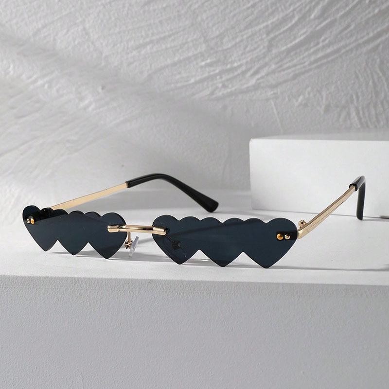 Love Heart Shaped Rimless Sunglasses Women New Fashion Party Shades Eyewear Metal Frame Sun Glasses UV400 Fancy Accessories