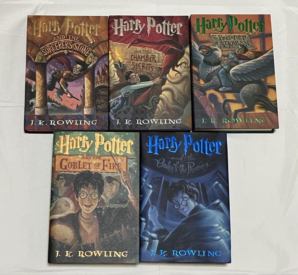 [USED] Harry Potter 5-volume set (5-volume set) with storage box and paper box