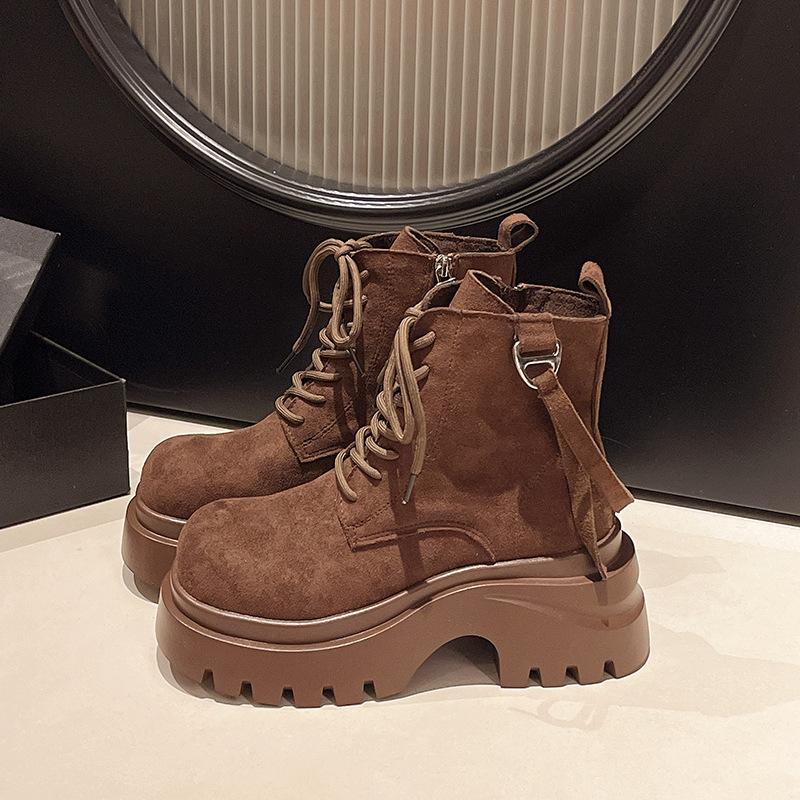 Europeisk 2025 høst ny matt mykt skinn plattform Martin boots dame britisk stil retro stor tå lokomotiv korte støvletter