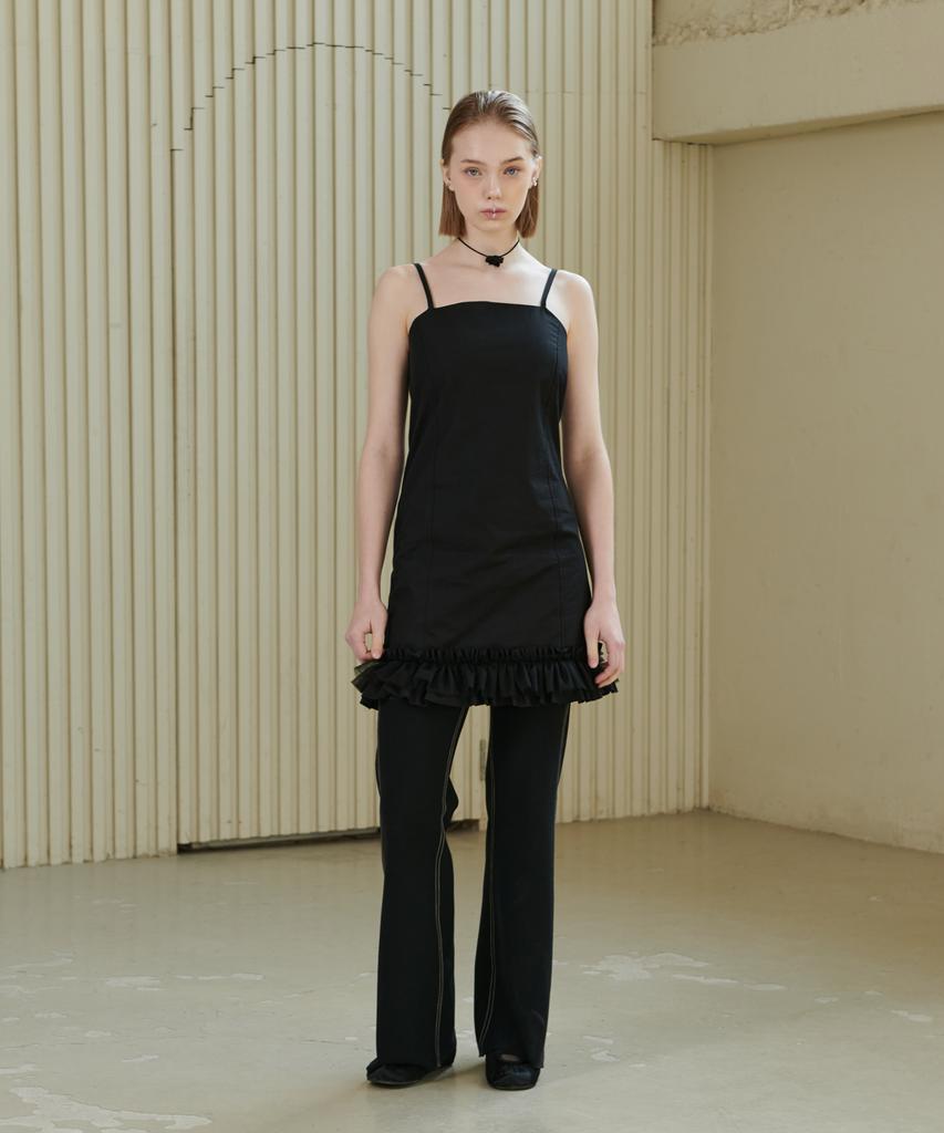 Eonmyuteu Ruffle Hem Mini Dress_Black