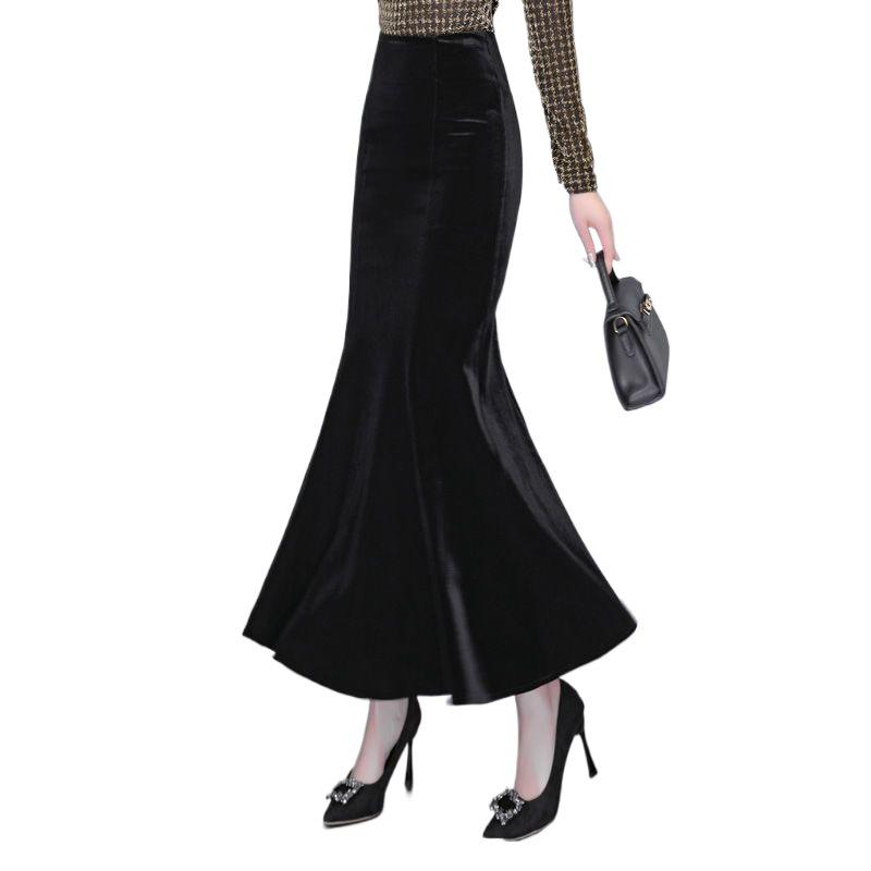 Eleganter goldener Samt-Fischschwanzrock: Herbst/Winter Mittellang, Schlankmachend, Hüftbedeckendes Design