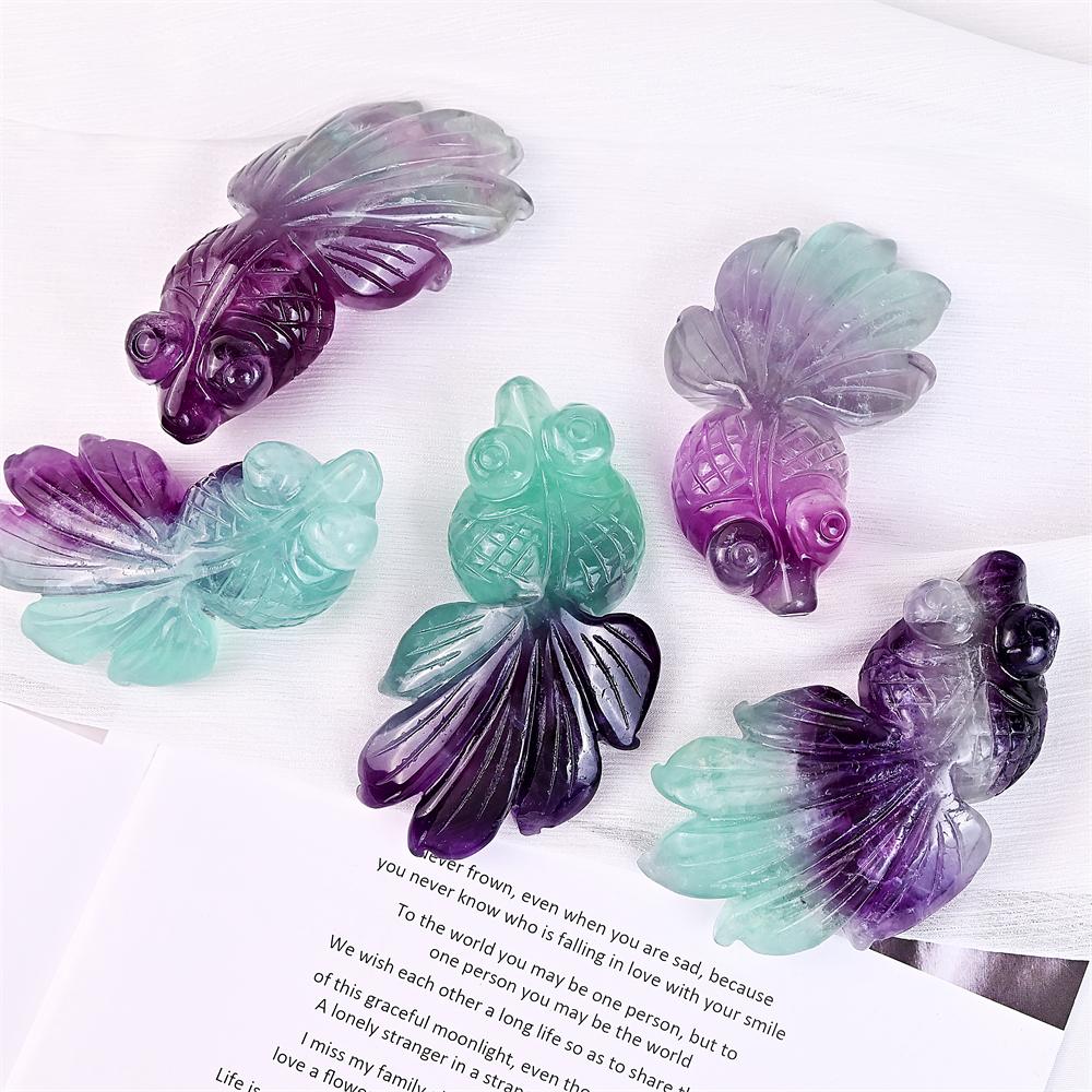New Arrivals Crystal Products Watermelon Fluorite Goldfish Carving for Home Decoration