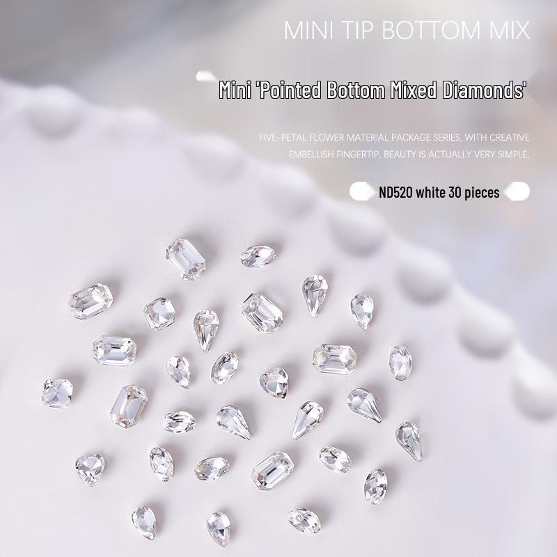

Nail Art Jewelry: Mini White Diamond Shapes - Octagon, Teardrop, Heart, Irregular (30pcs)