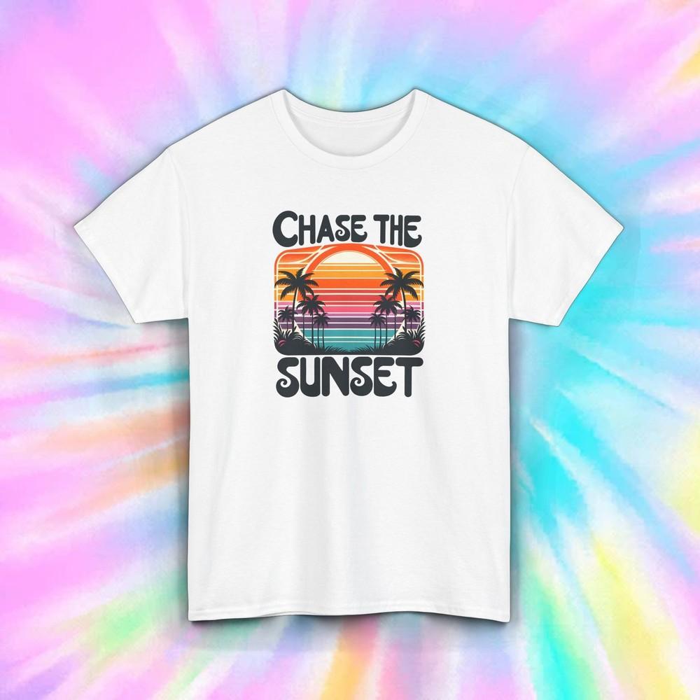 

Chase the Sunset T-Shirt S-5XL Retro Palm Beach Sunset Inspirational Gift Tee 2XL