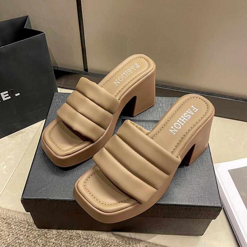 Waterproof platform thick-soled cool slippers, women's trendy outer wear one-word slippers, new thick-heeled high-heeled shoes in summer