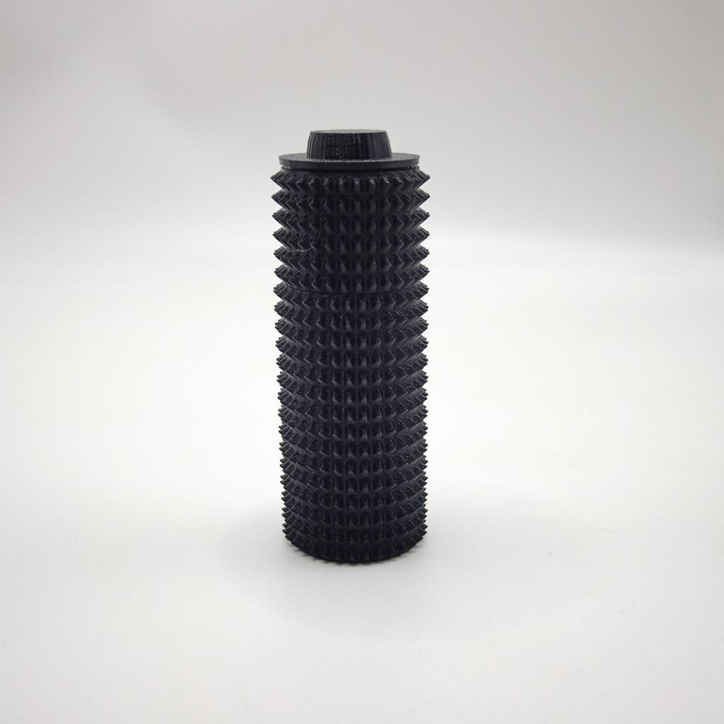 Portable Spiky Wenwan Massage Grip for Decompression