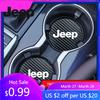 Per Jeep 2 Pezzi Tappetino Portabicchieri in Pelle Carbonio Anti-rumore per Jeep Grand Cherokee Wrangler JK Gladiator Compass R