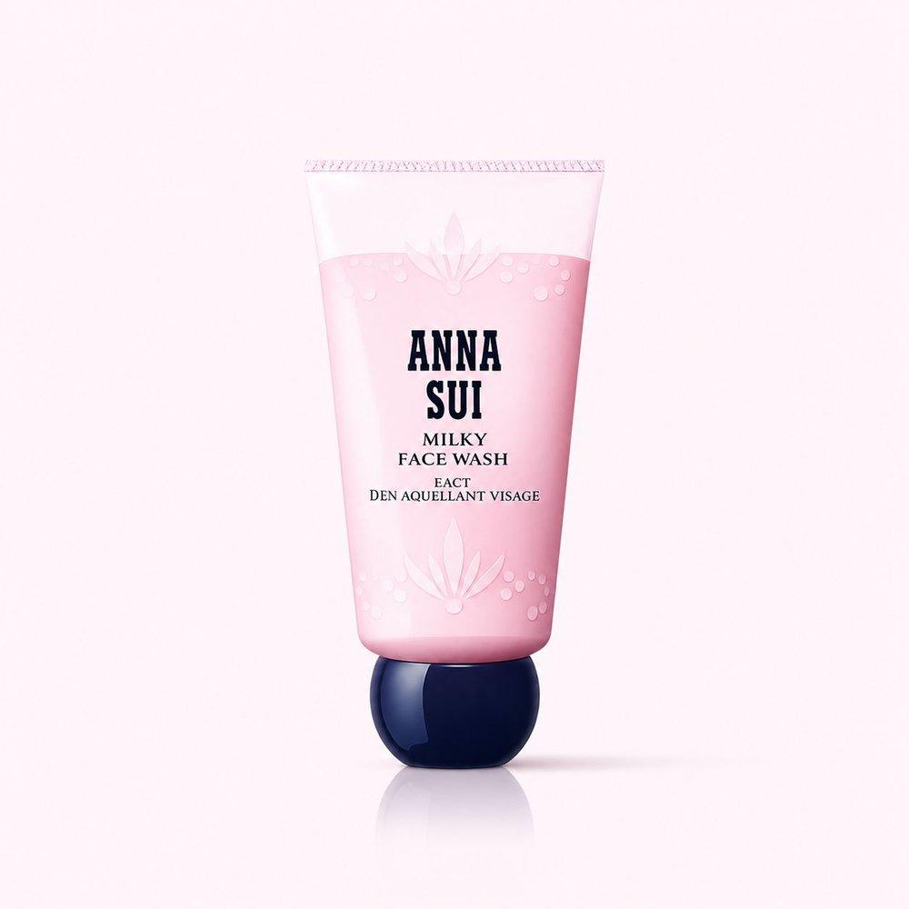 Anna Sui Очищающая пенка для умывания лица