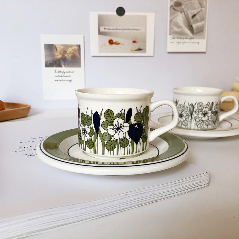 Medieval Flower Vanilla Ceramic Coffee Cup and Saucer Handle Retro Imitation Enamel Mugs Office Home Funny Water Drinkware