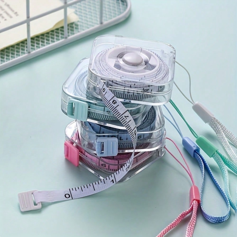 A Cute Soft Tape Measure Of 2 Meters/6 Feet, Featuring A Portable Retractable Locking Mechanism And Clear Centimeter/Inch Markings - Ideal For Sewing