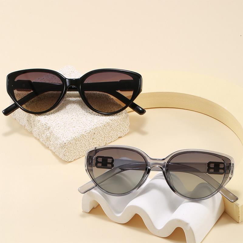 New Over Size Korean Round Sunglasses for Men and Women Fashion Trendy UV Resistant Outdoor Sunscreen Sunshade Glasses
