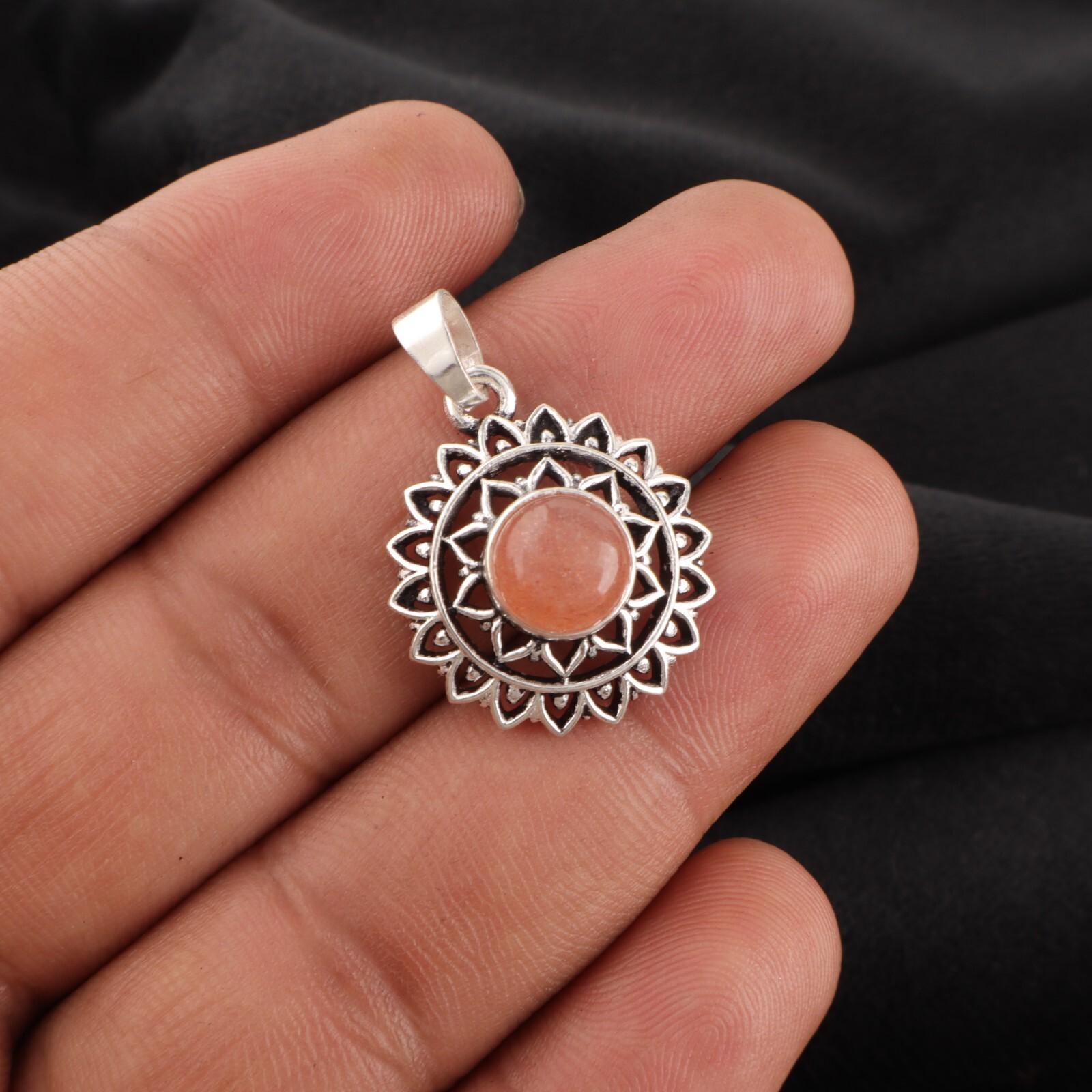 

Rare Peach Moonstone Gemstone 925 Sterling Silver Jewelry Handmade Pendant 1.14 CP-30-24