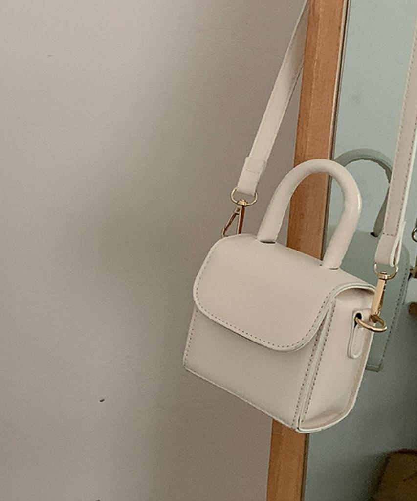Women's Korean-style Mini Shoulder Bag, Square, Small Handbag, Mini Bag (white)