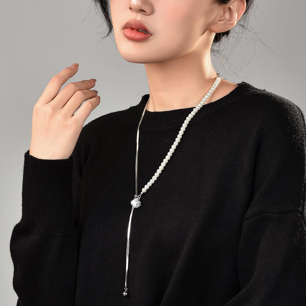 Cubic Luxurious Pearl Adjustable Necklace Featuring Premium Titanium Steel For Fall 2024