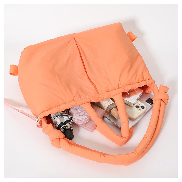 Women's Puffy Drawstring Shoulder Bag: Large Capacity Down-Filled Nylon Crossbody Cloud Bag