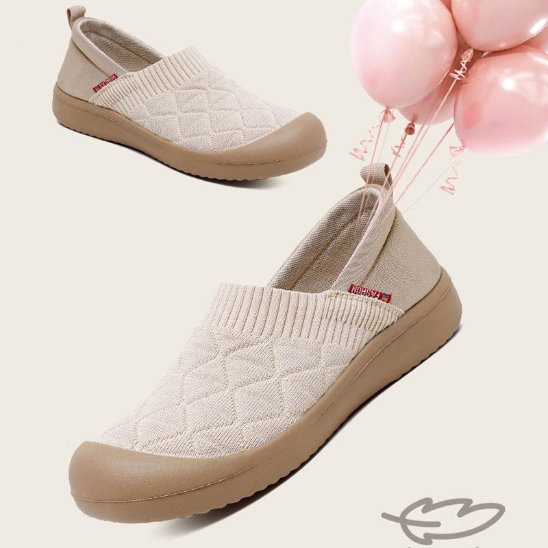 Spring & Autumn Women's Non-Slip Flat Slip-On Shoes: Soft, Breathable, Casual Comfort