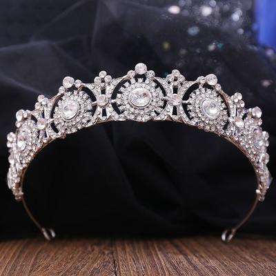 Barok Zarif Kızlar Kristal Tiara Taç Kadınlar İçin Düğün Partisi Gelin Lüks Kraliçe Saç Elbise Aksesuarları Hediye Mücevher