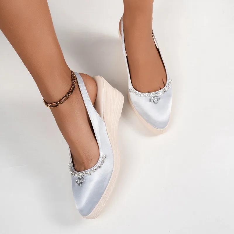 Shoes Female 2025 New Closed Toe Women's Sandals Crystal Casual Buckle Strap Summer Plus Size Best Seller Wedge Sandals