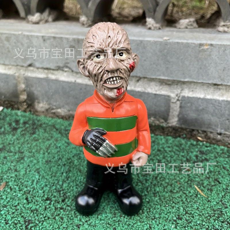 Horror Movie Garden Gnome Nightmare Killer Clown Doll Ornament Resin Crafts