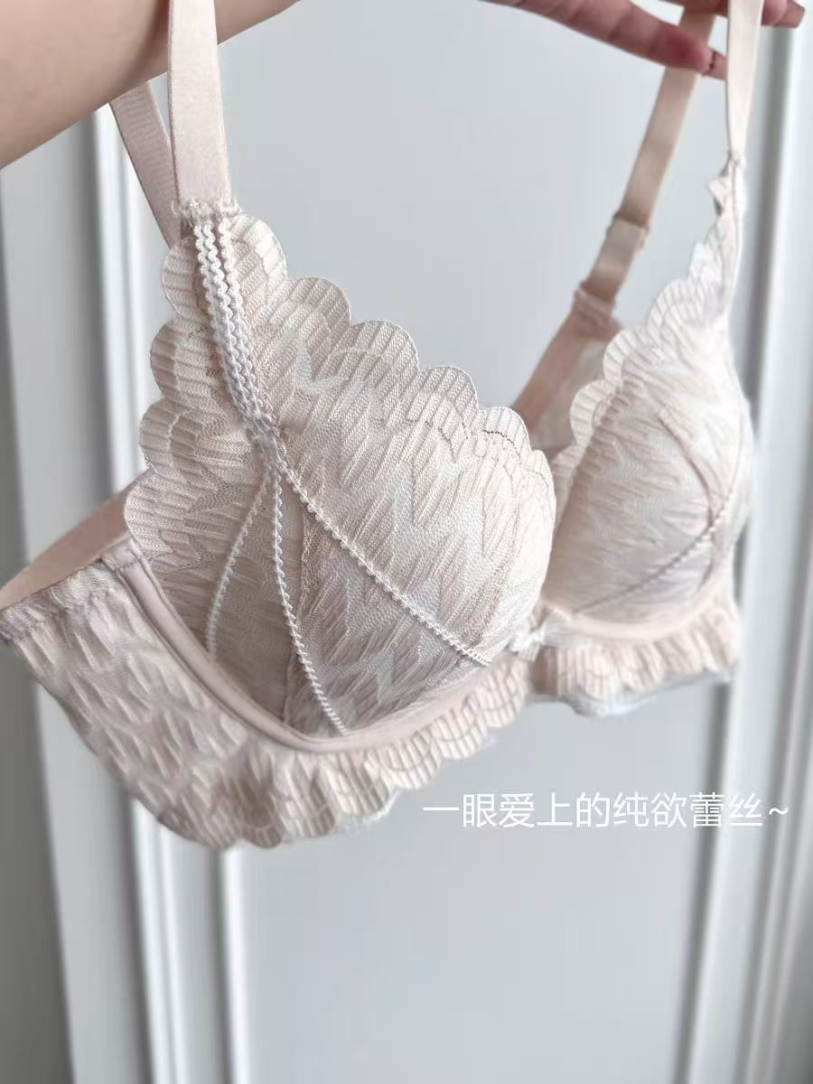 

French pure lace sexy women without steel ring, double breasts, anti-sagging bra cover set burst 32/70AB