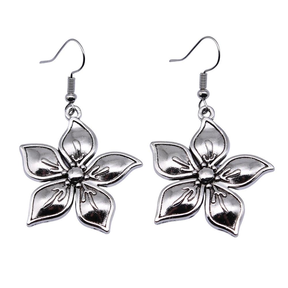 Drop & Dangle Earring Plant Flower Wedding Jewelry FindingsEarring Size 18x19mm QE019