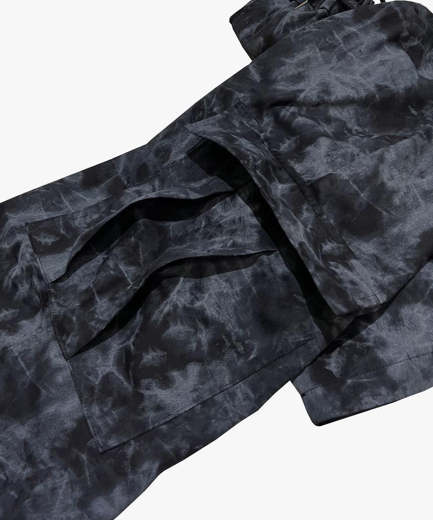 Nainneoscheu Tie-Dye Octave Cargo Shorts_Black