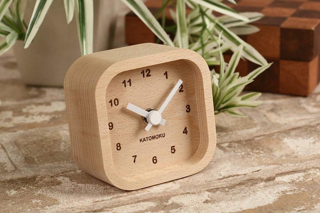 KATOMOKU muku mini clock Square white table clock wooden km-25WH 85×85×46mm