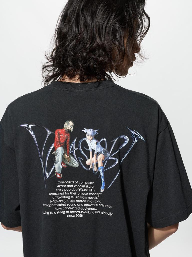 Uniqlo YoAsobi UT  GrAphic T  A