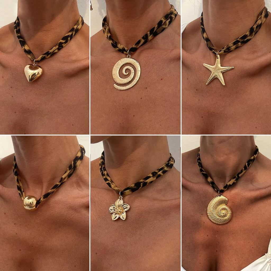 Ocean Style Metal Conch Starfish Heart Pendant Necklace Women Sexy Leopard Print Cotton Choker Necklace Party 2025 New Jewelry