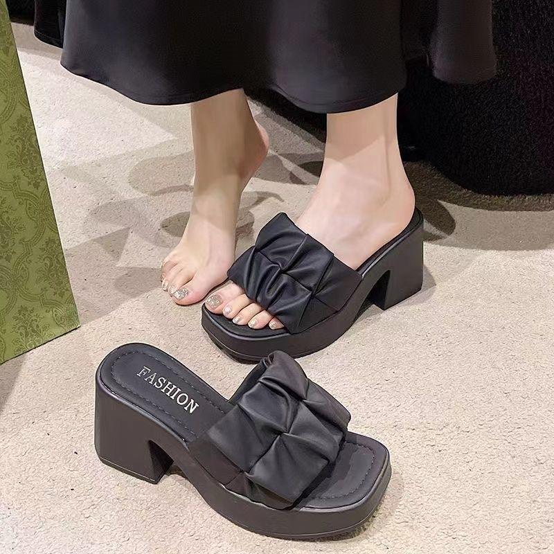 One-word Sandals In the Summer of 2025, the New Wedge Heel Is Fashionable and Versatile, Thick Heel, Thick Sole, and Waterproof Table High Heels for W