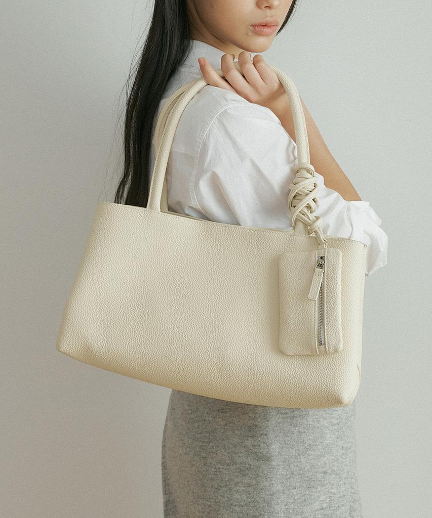 Lingseoul Cow Leather Wide Shoulder Bag-Cream