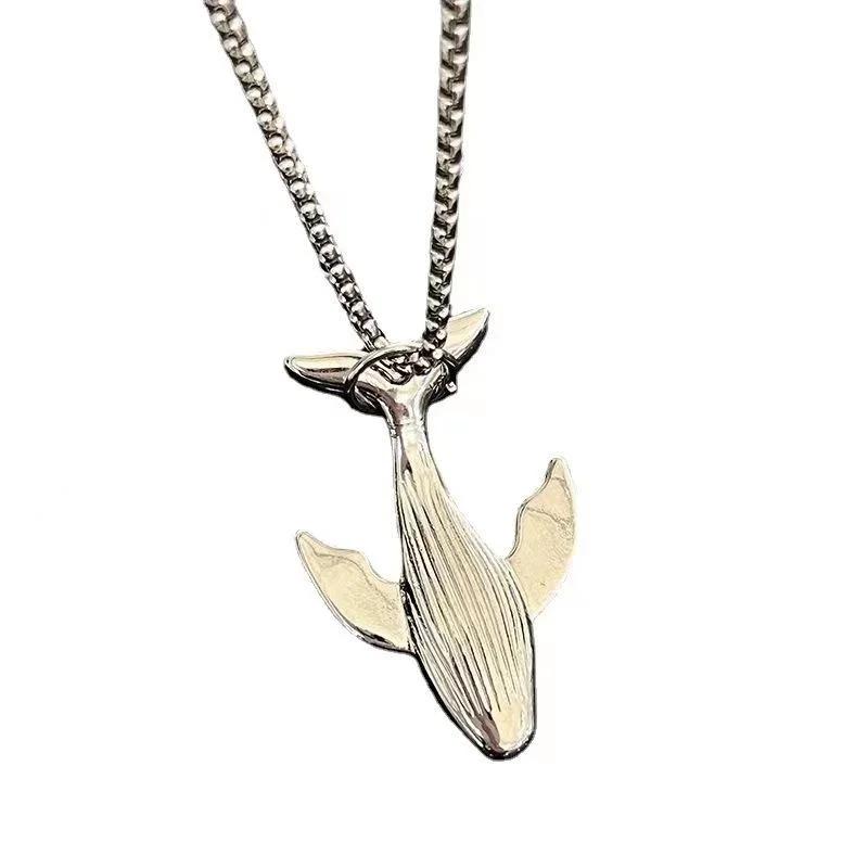 Cute Creative Whale Necklace Alloy Pendant Necklace for Women Exquisite Small Whale Cold Wind Long Chain Accessories Gifts