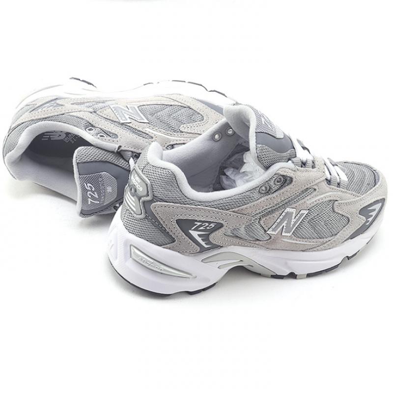 New Balance 725 Gray