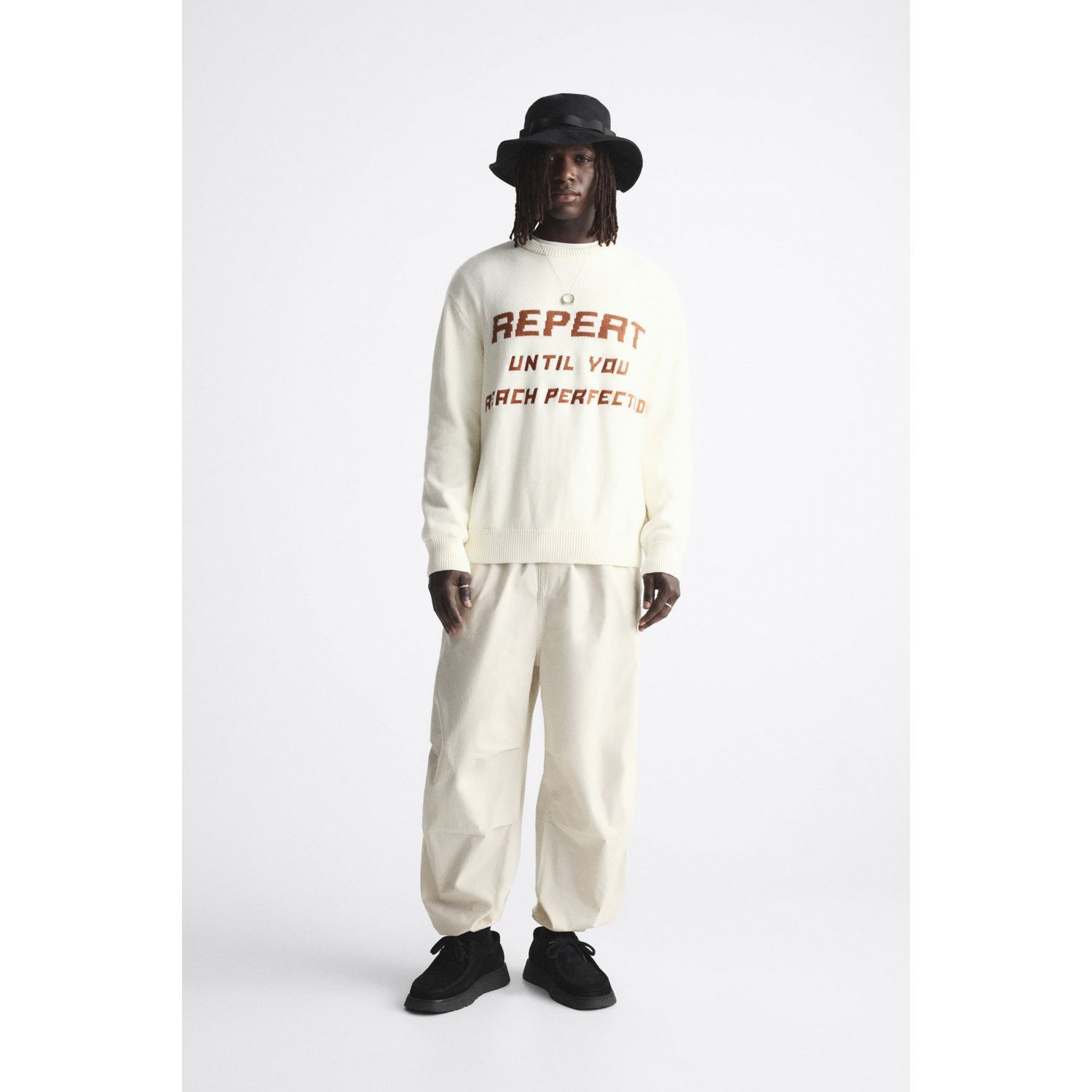 

PARACHUTE TROUSERS