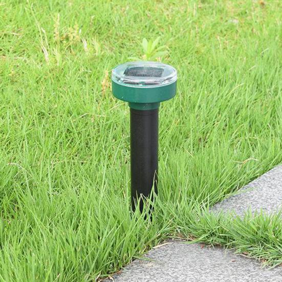 1/2/4Pcs Solar Ultrasonic Mole Repellent Effective Safe to Use Simple Installation Outdoor Mouse Repellent Waterproof Spikes Stakes