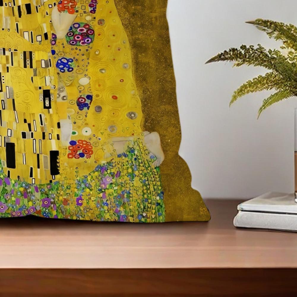 Art Gustav Klimt The Kiss cushion cover For Bedroom Car Coffee Shop Room Soft and Living Room Sofa Decorative Pillow Cover Case