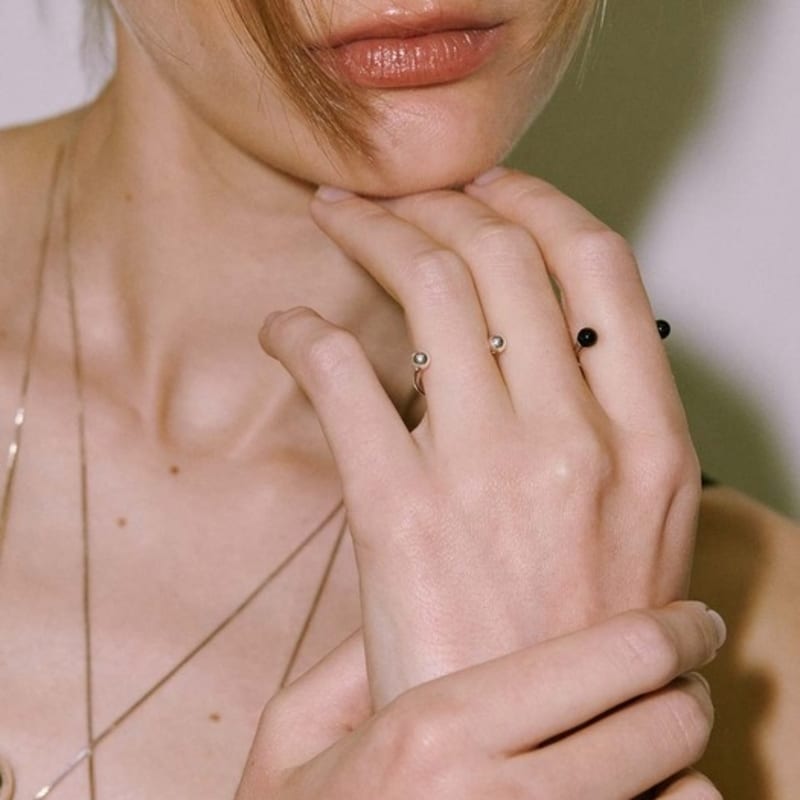 LEYIE BALL OPEN RING SMALL