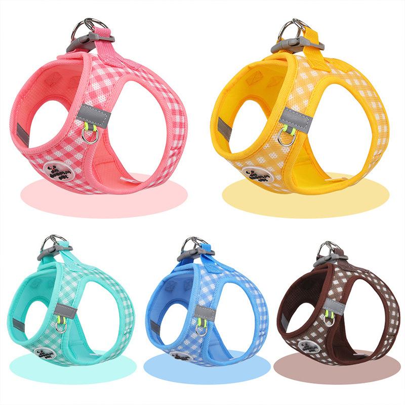 Fashionable Plaid Cat Chest Strap Vest Leash Adjustable No Pull Reflective Outdoor Pet Harness for Kitten Puppy Dogs Accessories