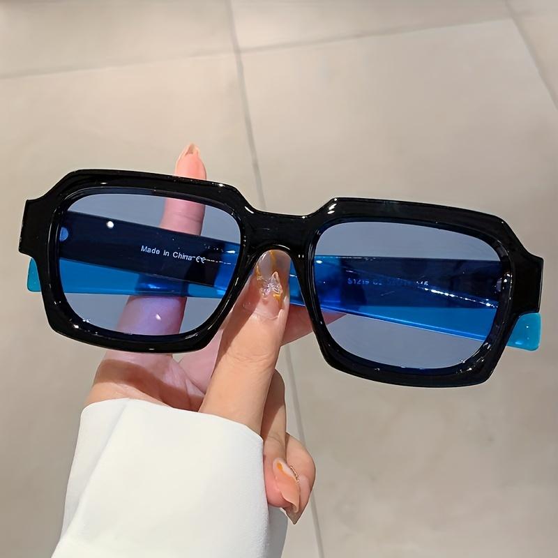 1 Pair Of Elegant Black Square Frame Sunglasses For Women - Stylish Plastic Frame With Yellow Tinted Lenses Perfect For Fashion