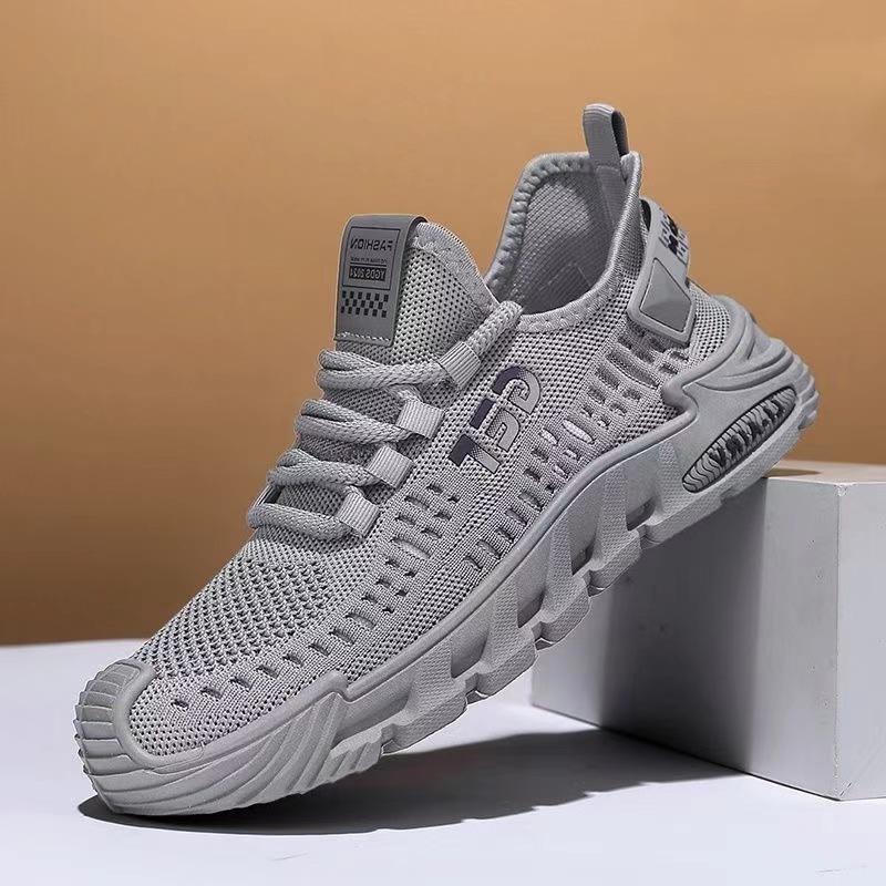 New Breathable and Lightweight Men's Casual Shoes Non-slip Walking Style Outdoor Large Size Sports Running Shoes