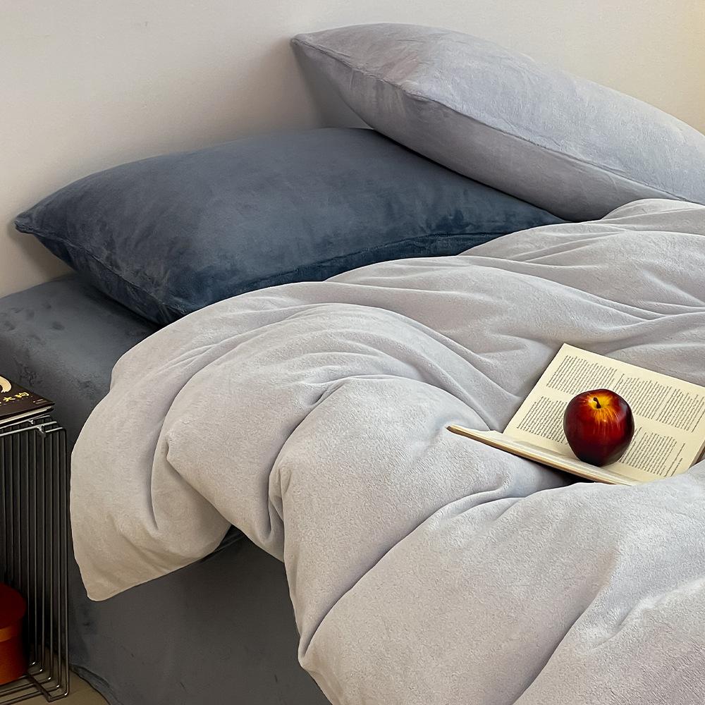 Thickened Milk Fleece Four-Piece Set, Warm Coral Fleece Bed Sheet Quilt Cover, Fleece Bedding Three-Piece Set